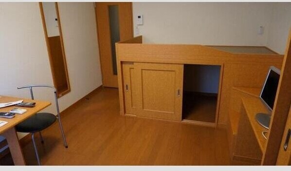 ピア高槻の物件内観写真